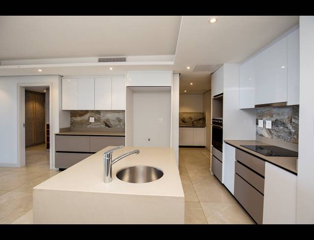 3 BEDROOM APARTMENT TO LET IN UMHLANGA RIDGESIDE